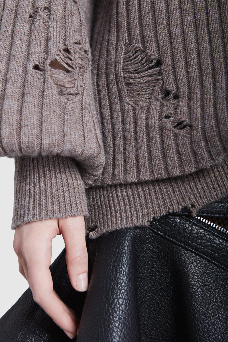 OVERSIZED DESTROYED SWEATER - Faith Connexion